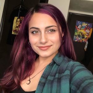 Meet your Posher, Arooba